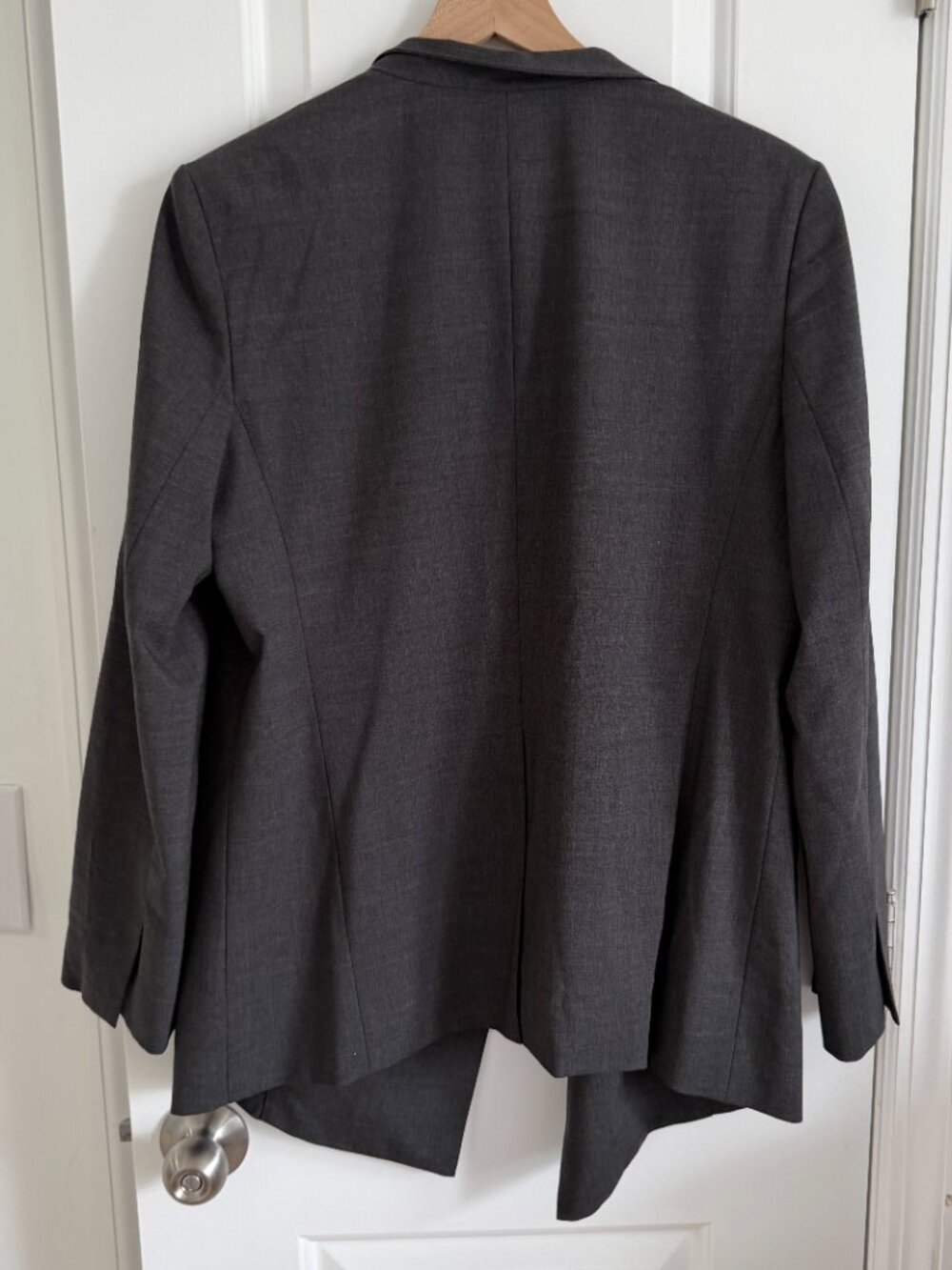 MM LaFleur The Oliver Wool Blazer Jacket - Picture 9 of 16